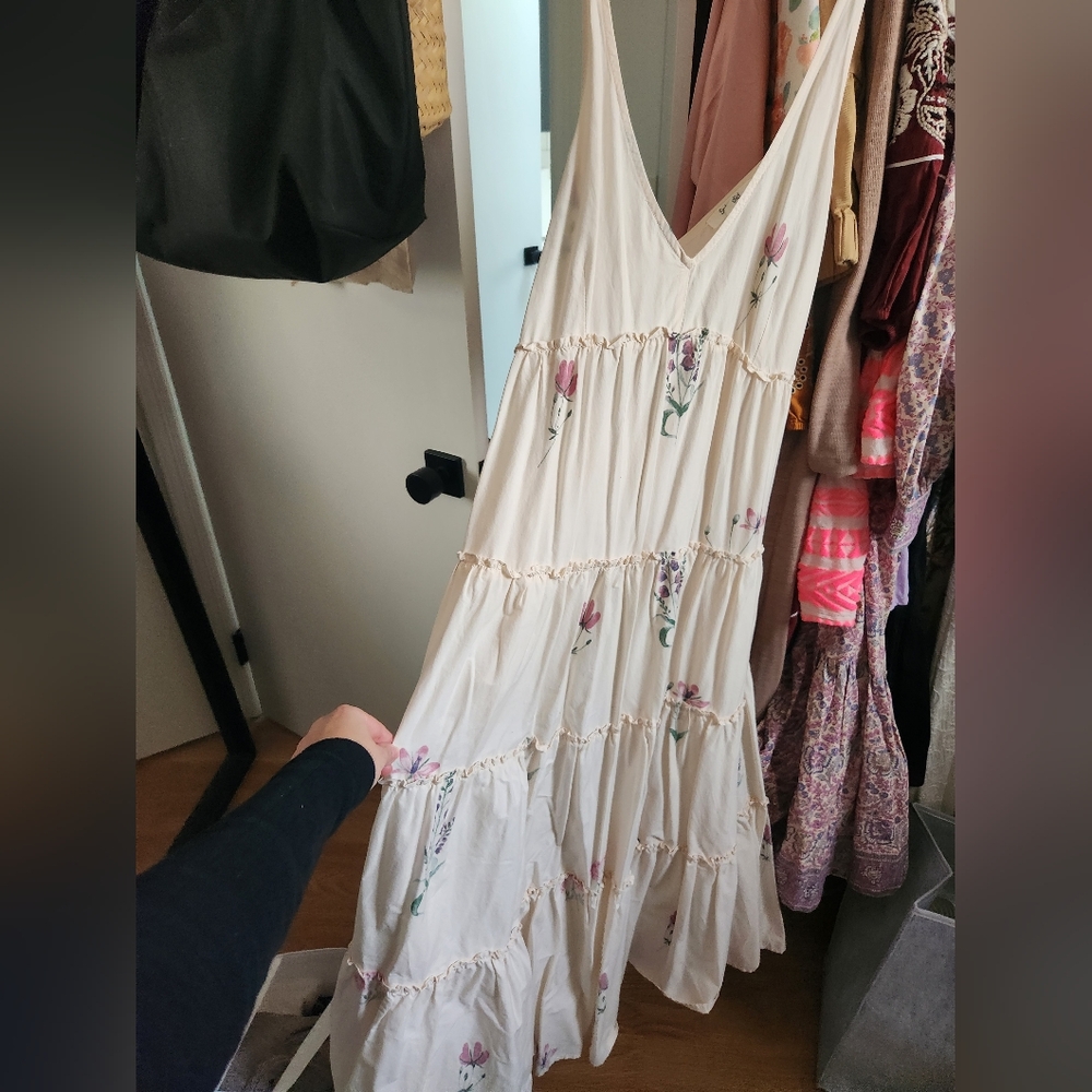 Splendid Floral Flounce Maxi
